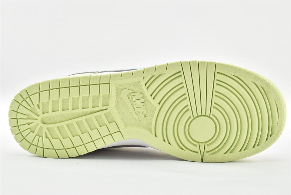 Кроссовки Wmns Nike Dunk Low Lime Ice купить оригинал цена в Москве и