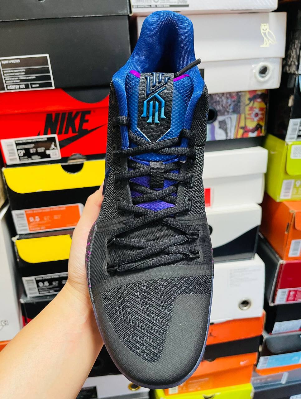 Nike Kyrie 3 Flip the Switch 852395 003