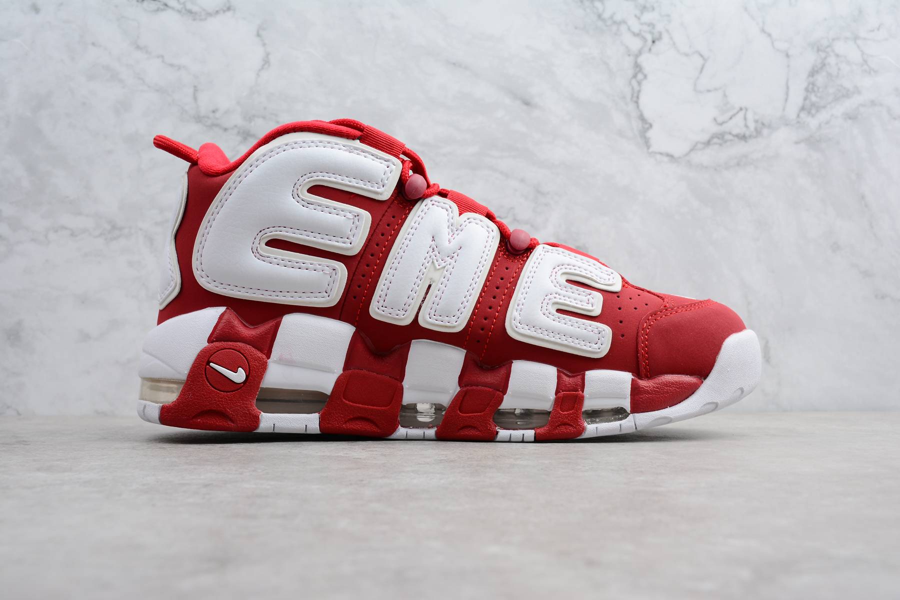 Nike air more uptempo x supreme red hotsell