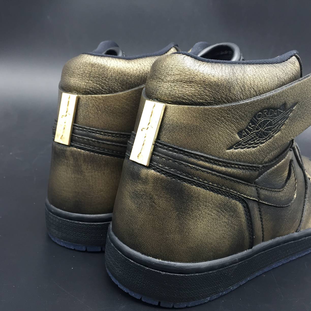 Кроссовки Air Jordan 1 Retro High OG Wings