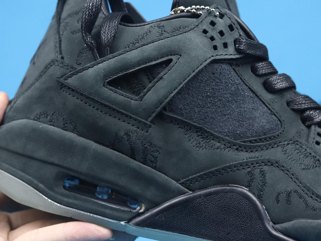 Retro 4 kaws black online