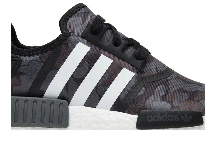 Кроссовки A Bathing Ape x adidas NMD_R1 'Black Camo'