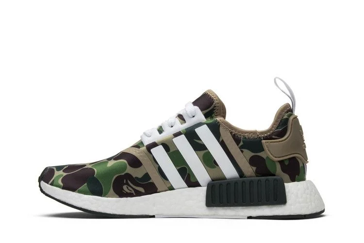Кроссовки A Bathing Ape x adidas NMD_R1 'Olive Camo'