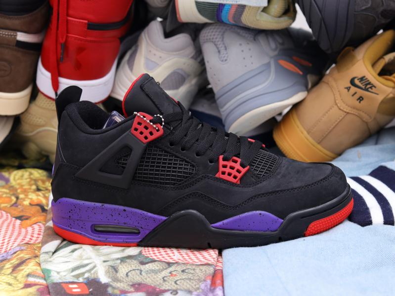 Retro 4 jordans raptors online