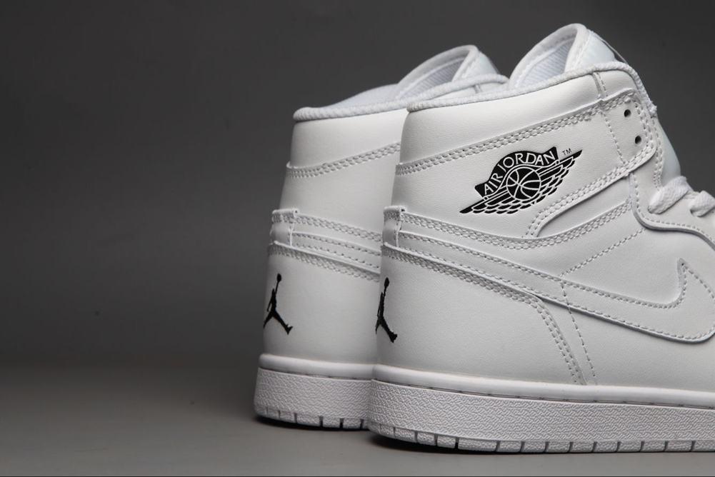 Air Jordan 1 Mid White Cool Grey 554724 102