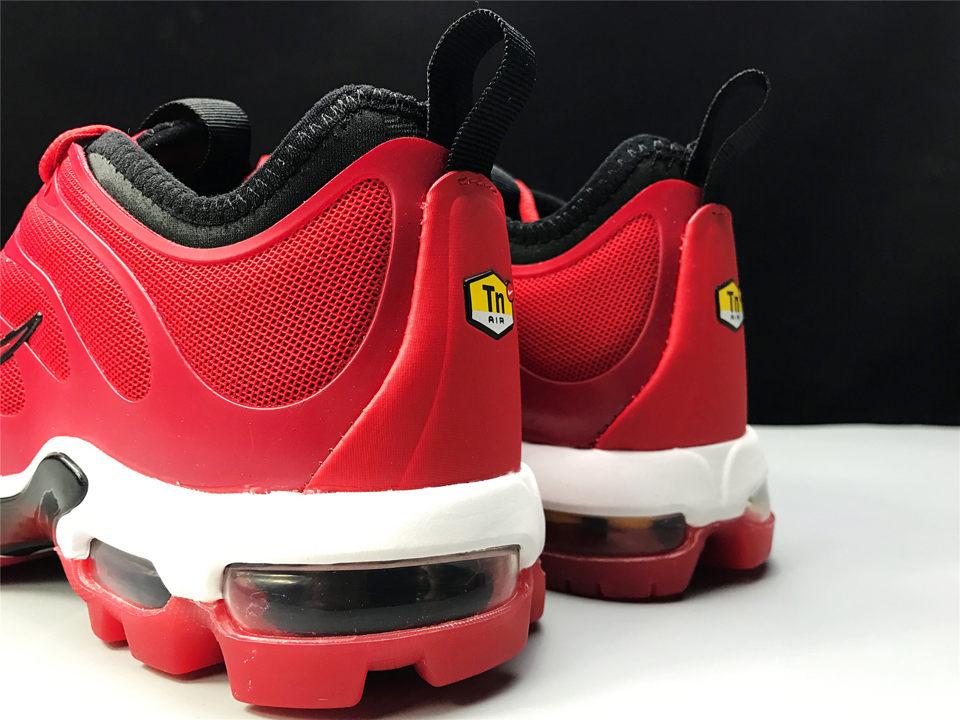 Кроссовки Nike Air Max Plus TN Ultra University Red