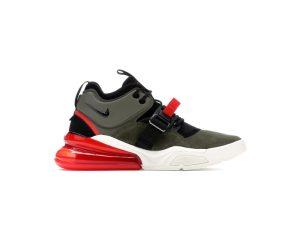 Олива средняя, Черно-красный парус