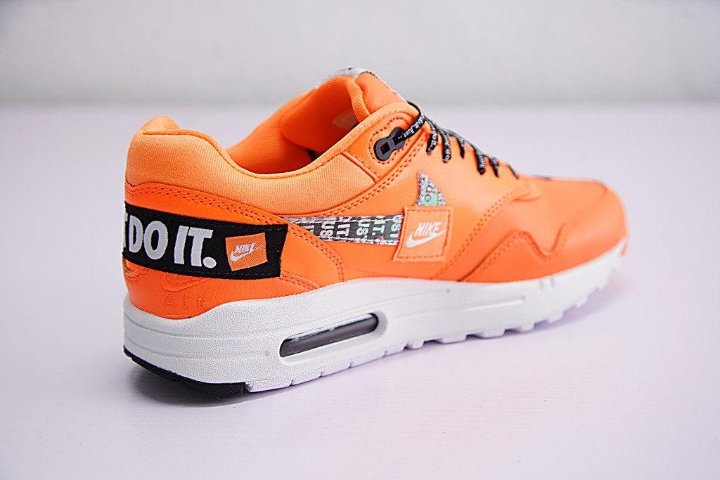 Air max one just do it orange hotsell