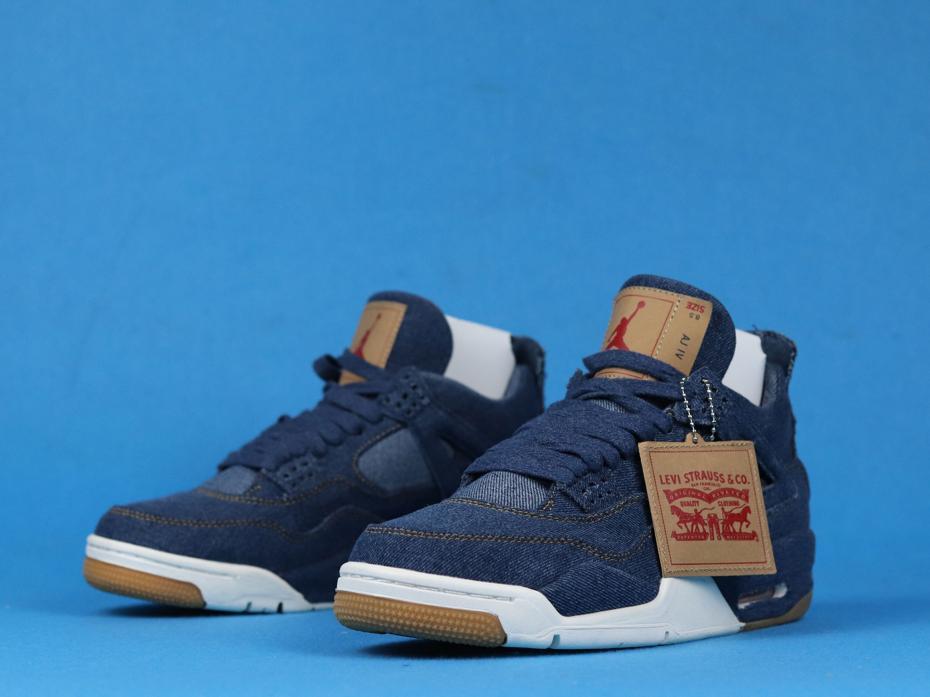 Levi s x Air Jordan 4 Retro Denim AO2571 401