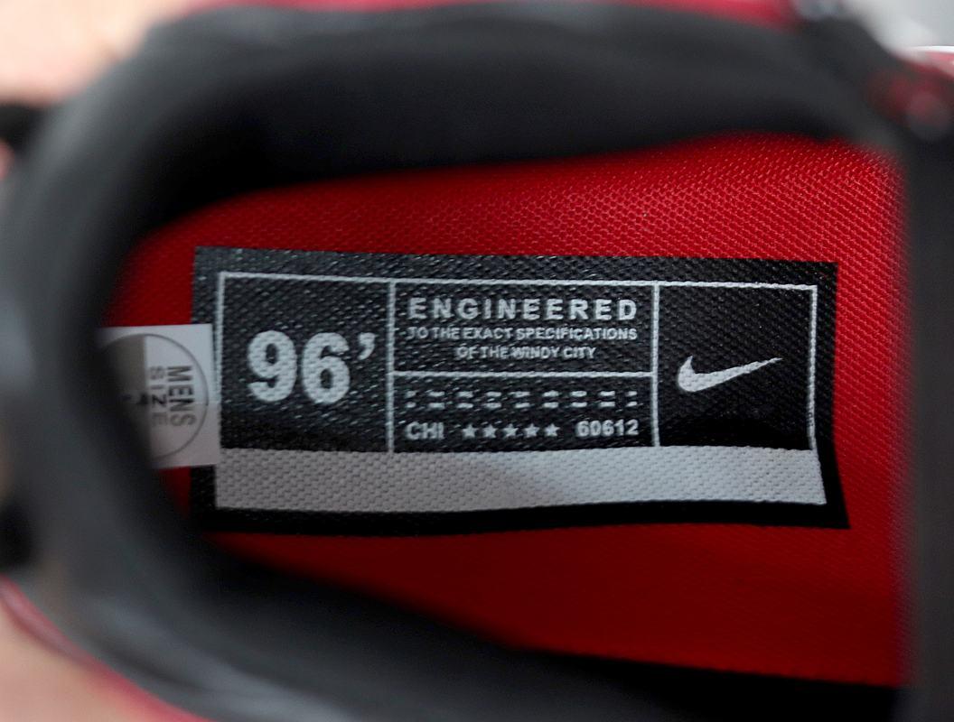 Кроссовки Nike Air More Uptempo Pinstripe