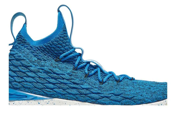 Кроссовки Nike LeBron 15 'Hardwood Classics'