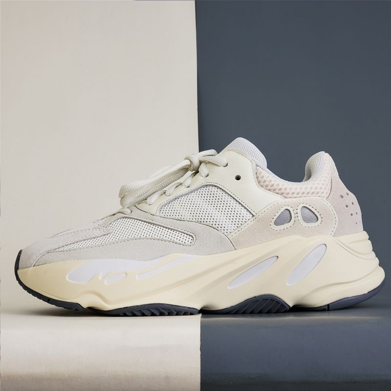 700 yeezy analog online