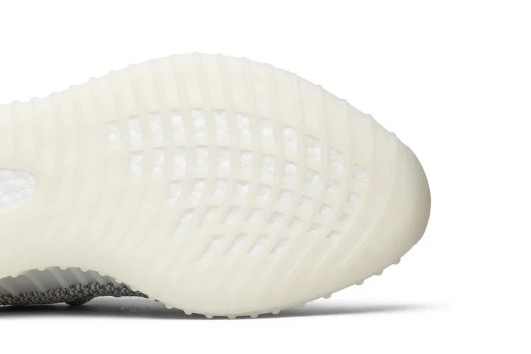 Кроссовки adidas Yeezy Boost 350 V2 'Static Non-Reflective' 2018