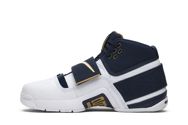 Кроссовки Nike LeBron Soldier 1 '25 Straight'