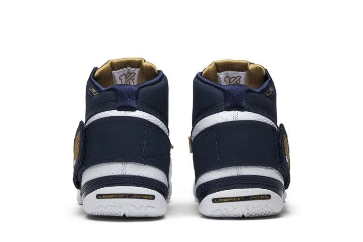 Кроссовки Nike LeBron Soldier 1 '25 Straight'