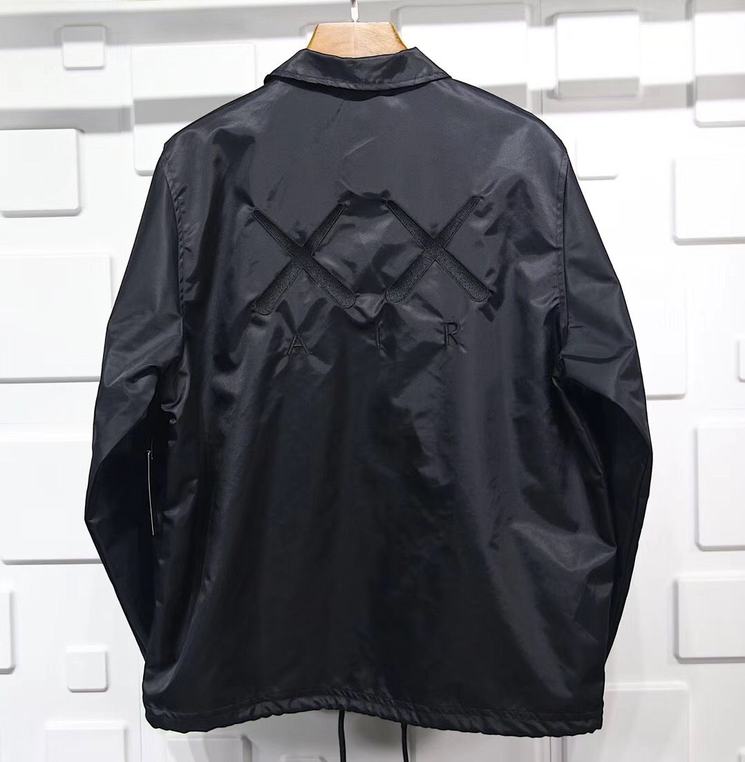 Куртка KAWS x Jordan Satin Coaches Jacket Black купить
