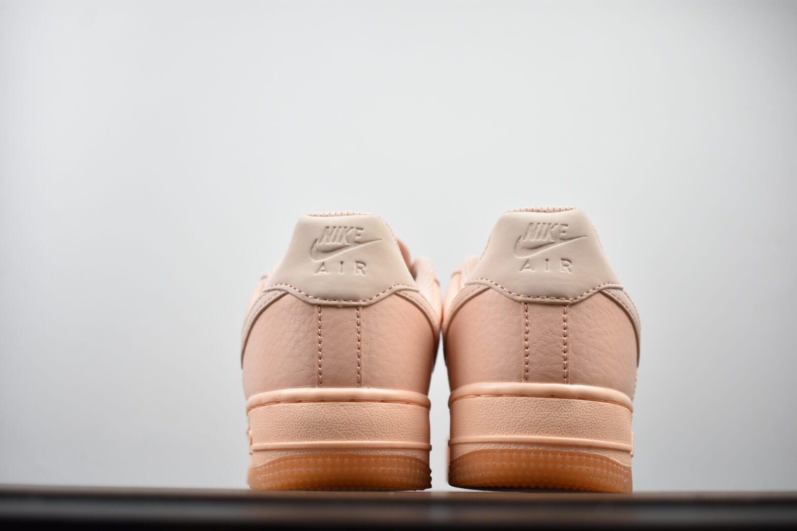 Кроссовки Wmns Nike Air Force 1 Orange Pulse