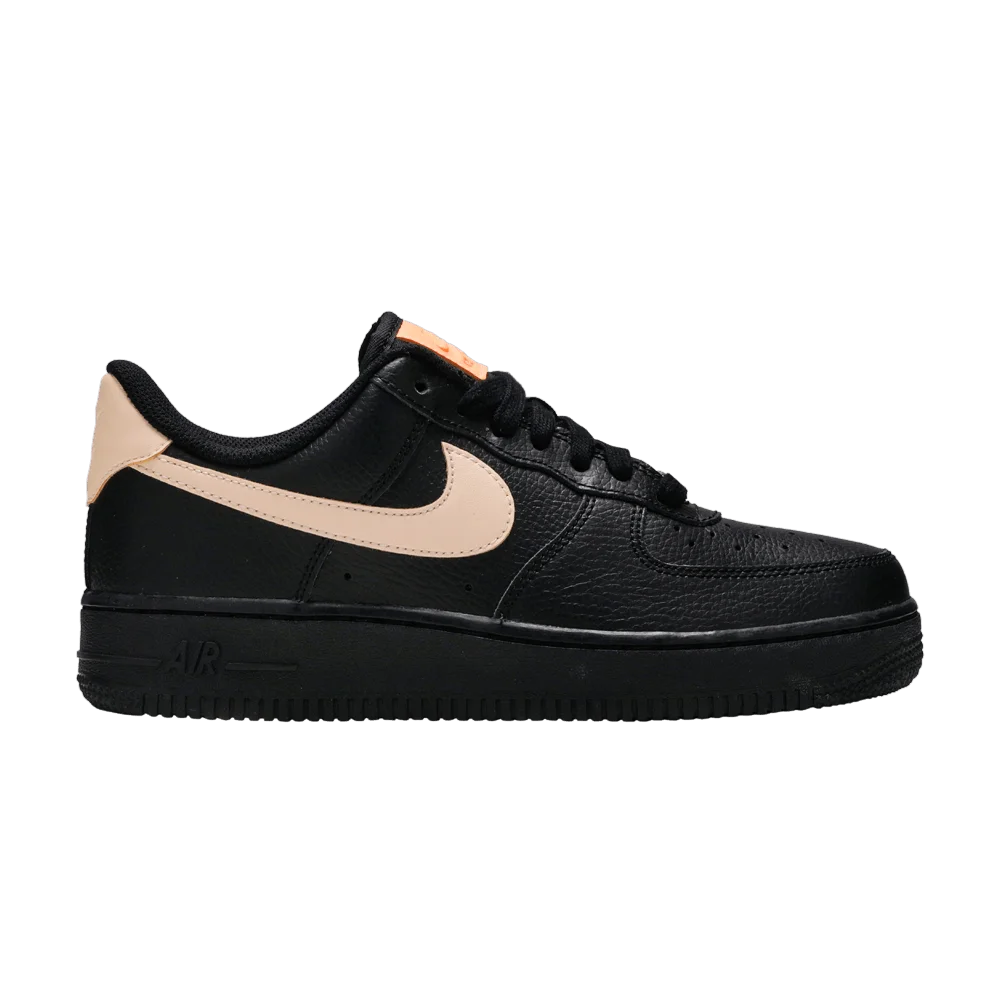 Кроссовки Nike Wmns Air Force 1 '07 LE 'Black Crimson Tint'