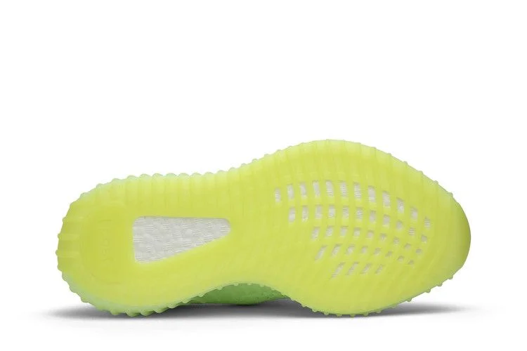 Кроссовки adidas Yeezy Boost 350 V2 GID 'Glow'