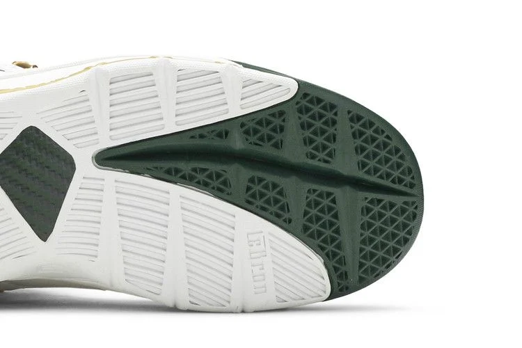 Кроссовки Nike Zoom LeBron 3 QS 'SVSM Home'