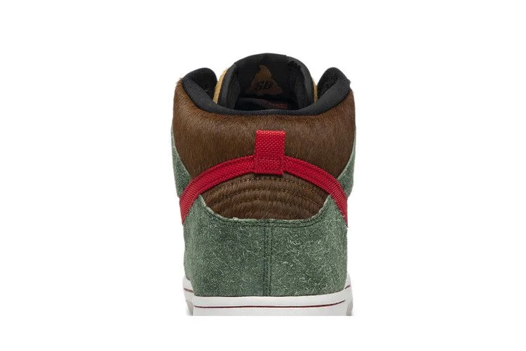 Кроссовки Nike Dunk High SB 'Walk The Dog'