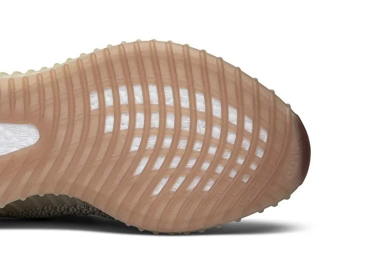 Кроссовки adidas Yeezy Boost 350 V2 'Citrin Reflective'