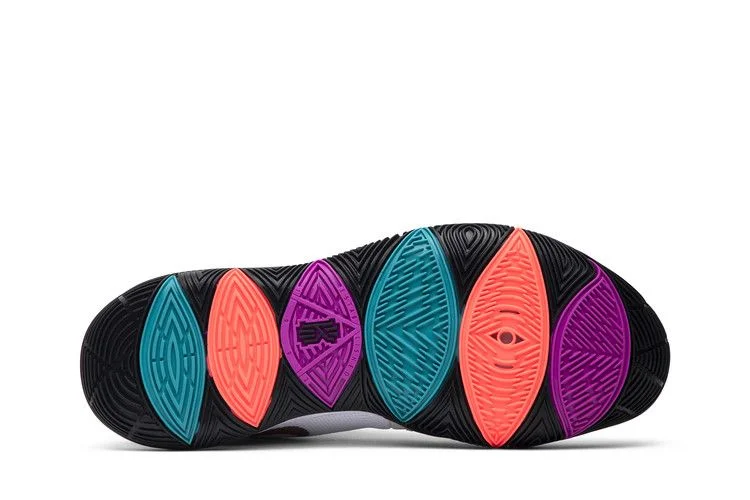Кроссовки Nike Kyrie 5 'Black History Month'