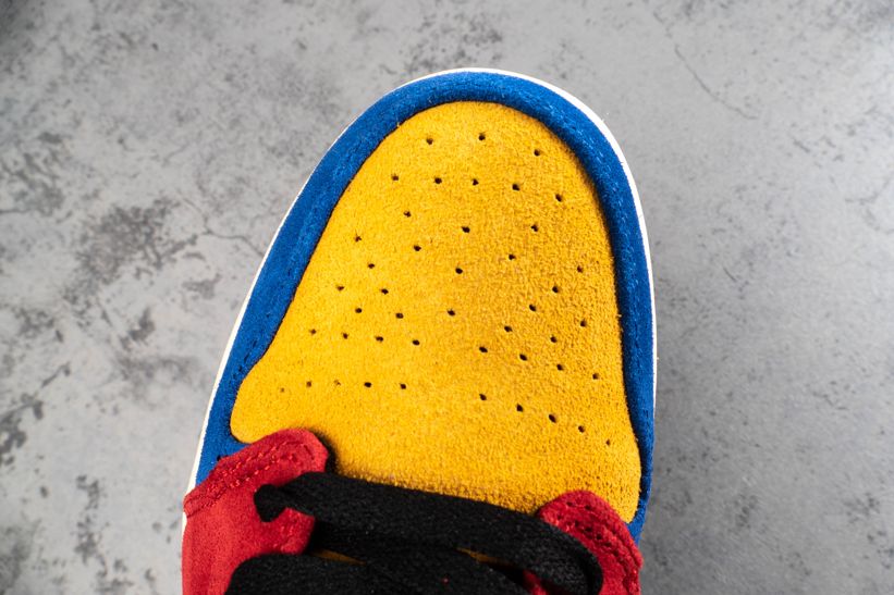 Кроссовки Blue The Great x Air Jordan 1 Mid Fearless