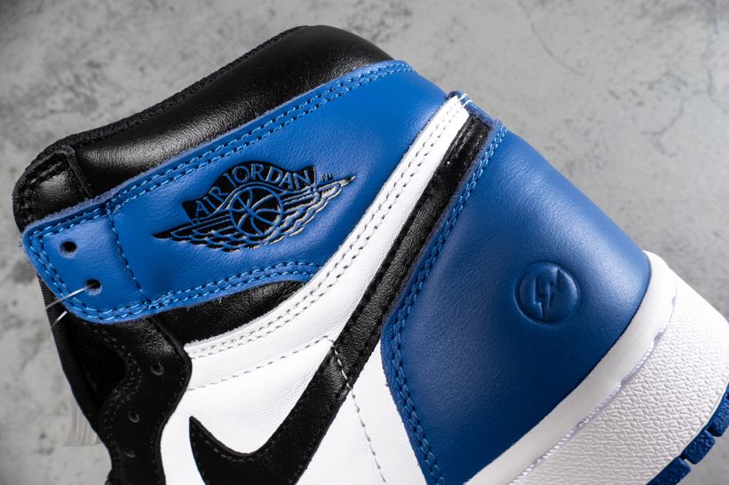 Кроссовки Fragment Design x Air Jordan 1 Retro High OG