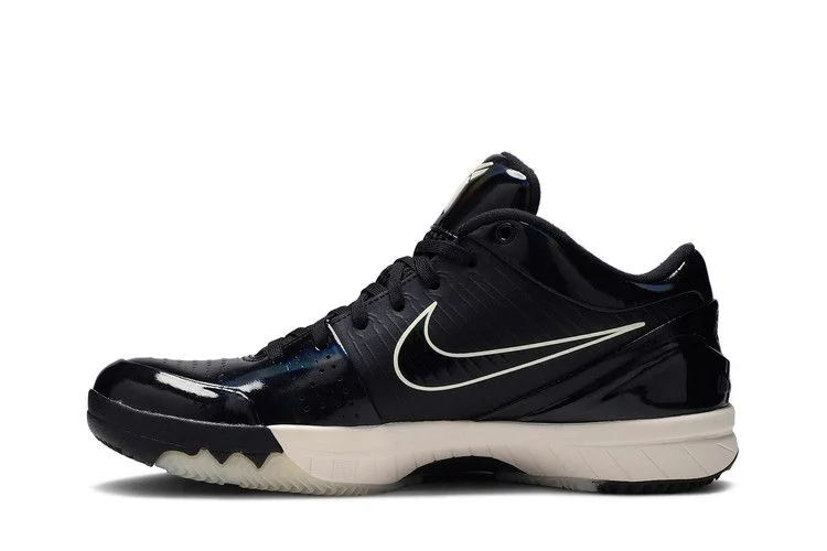 Кроссовки Undefeated x Nike Kobe 4 Protro 'Black Mamba'