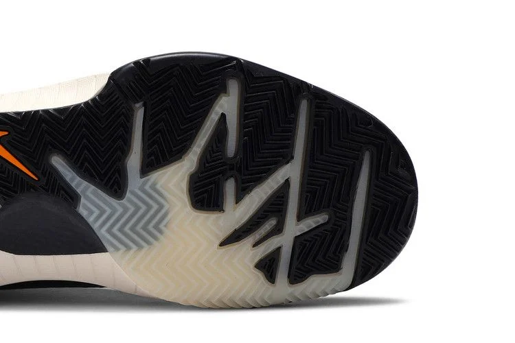 Кроссовки Undefeated x Nike Kobe 4 Protro 'Black Mamba'
