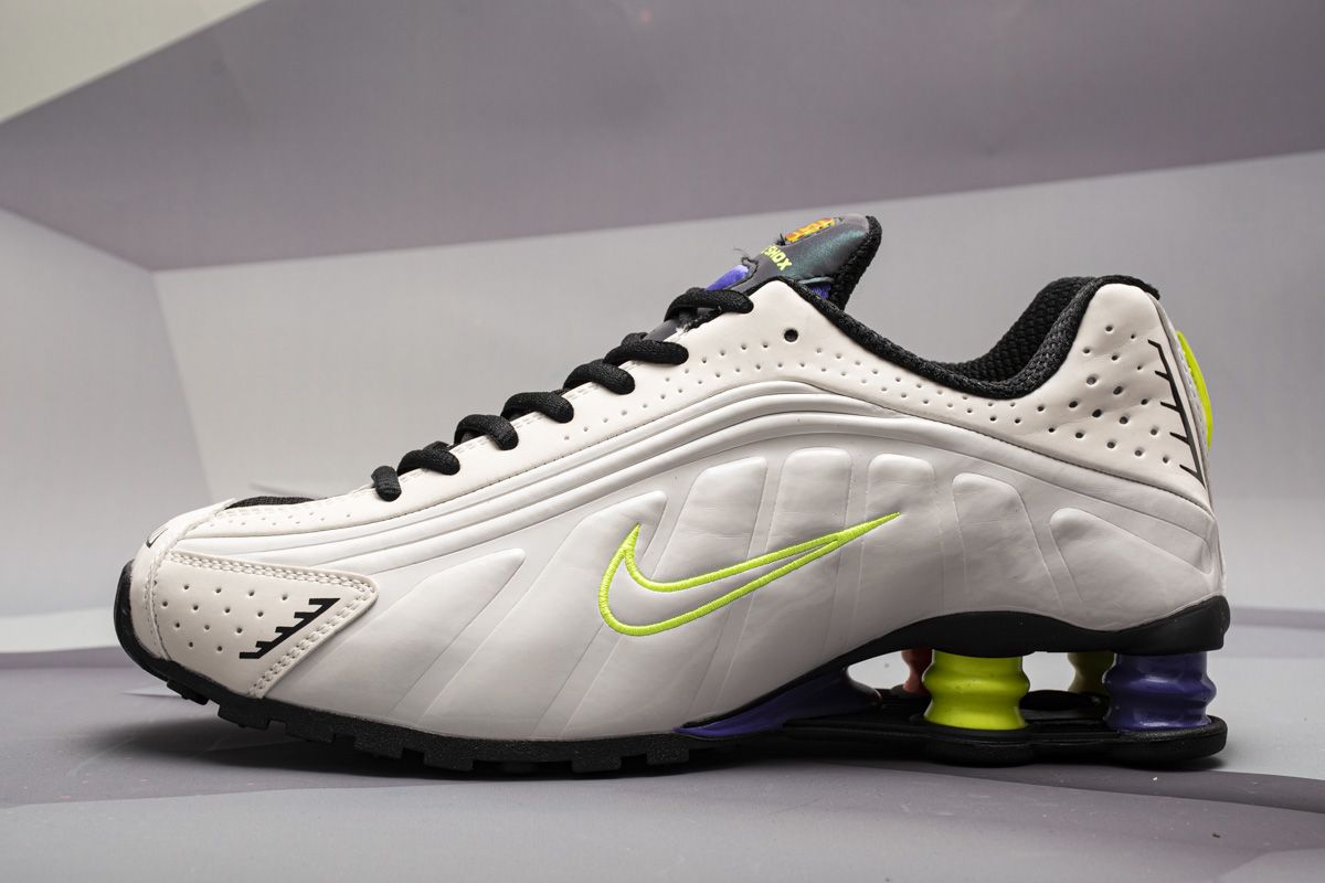 Nike Shox R4 White Flash CI1955 187