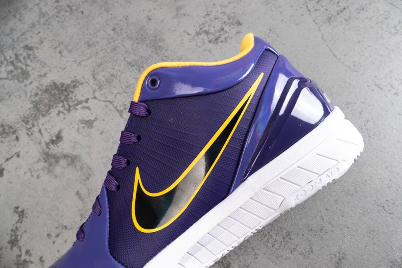 Undefeated x Nike Kobe 4 Protro Court Purple CQ3869 500