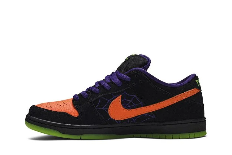 Кроссовки Nike Dunk Low SB 'Night of Mischief'