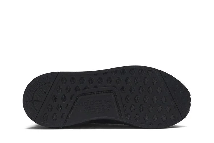 Кроссовки Adidas NMD_R1 V2 'Triple Black'