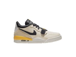 Бледно-ванильный, Амарильо-парус