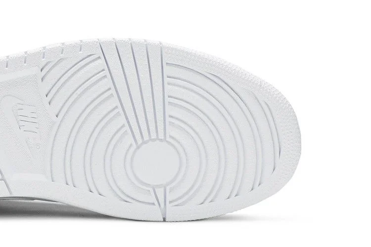 Кроссовки Air Jordan 1 Low 'Triple White'