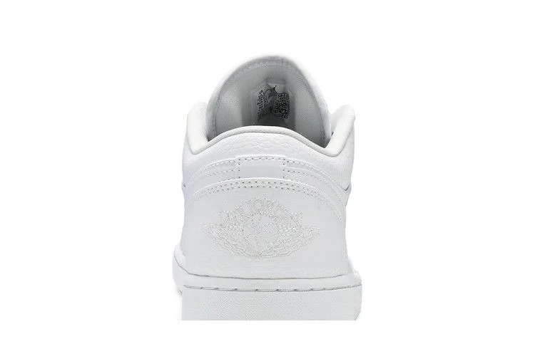 Кроссовки Air Jordan 1 Low 'Triple White'