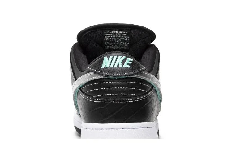Кроссовки Diamond Supply Co. x Nike Dunk Low Pro SB 'Black Diamond'