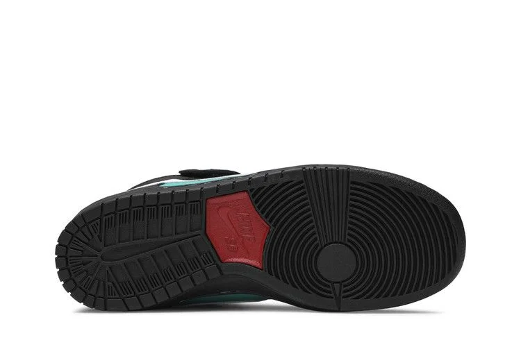 Кроссовки Nike Dunk Mid SB 'Freshwater'
