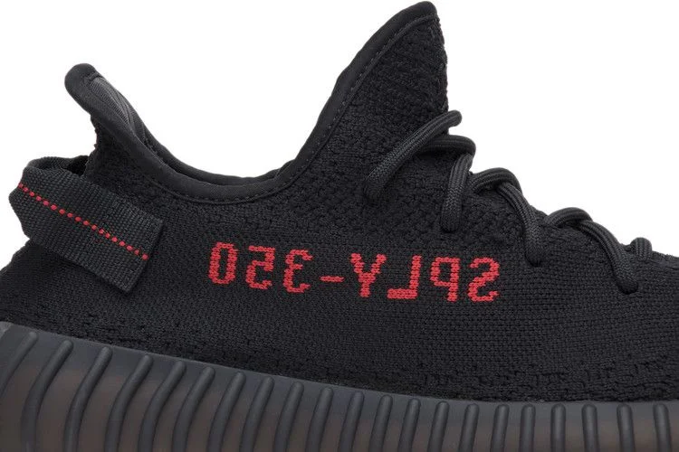 Кроссовки adidas Yeezy Boost 350 V2 'Bred'