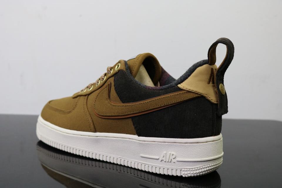 Carhartt WIP x Nike Air Force 1 07 Premium Ale Brown AV4113 200