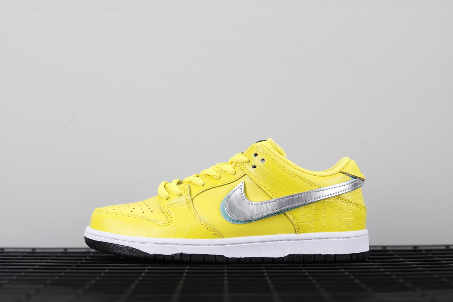 Nike Diamond Supply Co. x Dunk Low Pro SB Canary Diamond BV1310 700