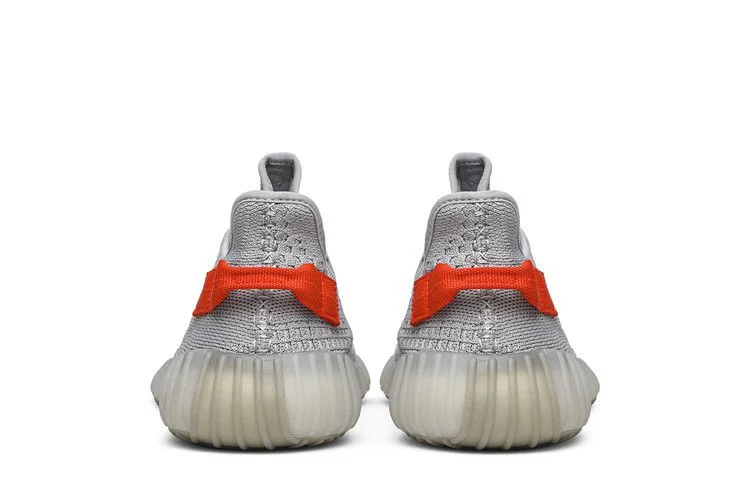 Кроссовки adidas Yeezy Boost 350 V2 'Tail Light'