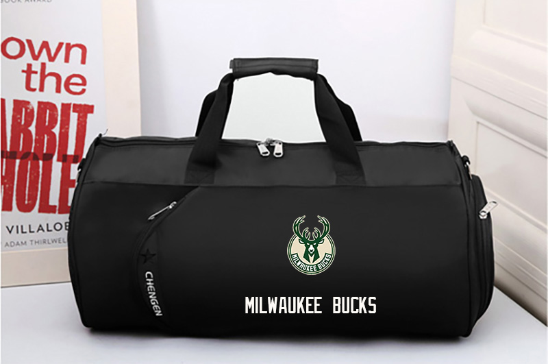 2016 NBA Milwaukee Bucks Black Bag