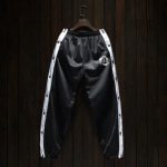 Black/Black-White