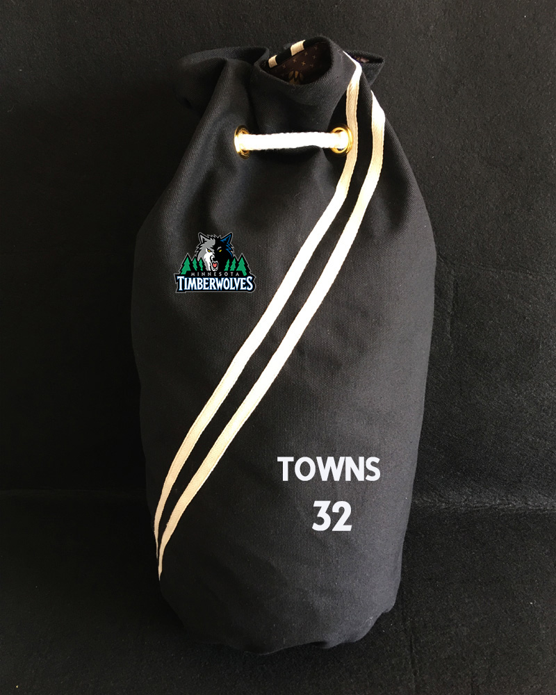2020 Minnesota Timberwolves Towns 32 Black Bag