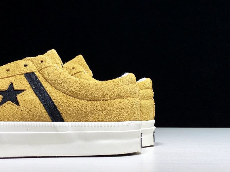 Кроссовки Converse One Star Academy Brown