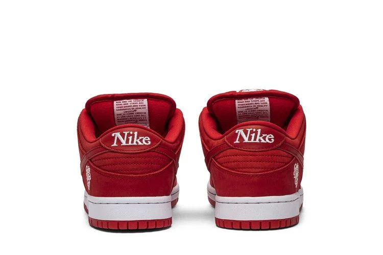 Кроссовки Girls Don't Cry x Nike Dunk Low Pro SB QS 'Coming Back Home'