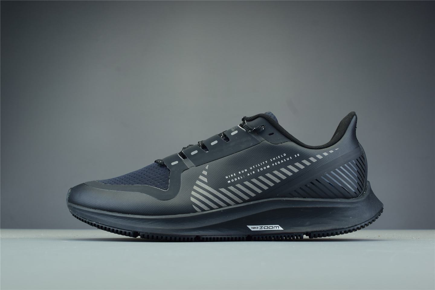 Nike zoom shield online